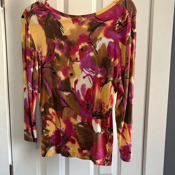 St. John Pink and Yellow Top - Picture 4 of 8